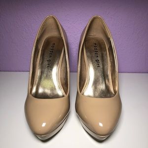 Madden Girl Pumps